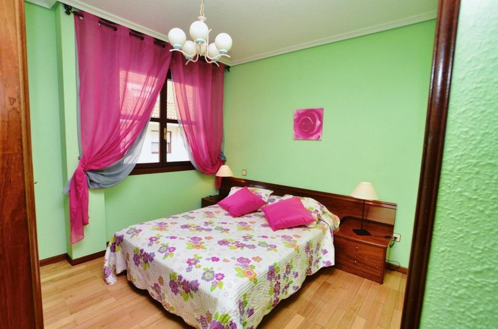 Apartamento Playas De Quejo Isla Bagian luar foto