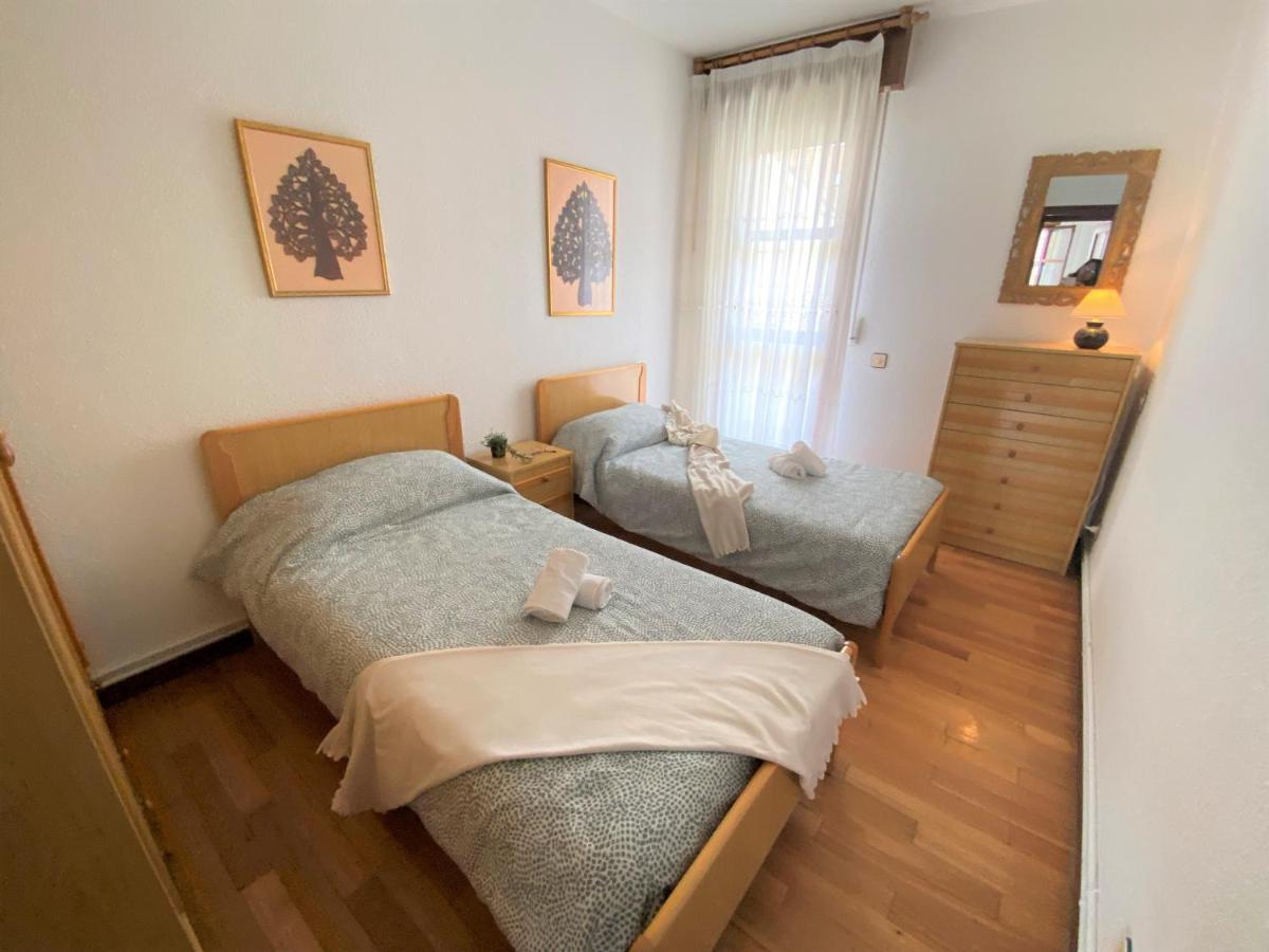 Apartamento Playas De Quejo Isla Bagian luar foto
