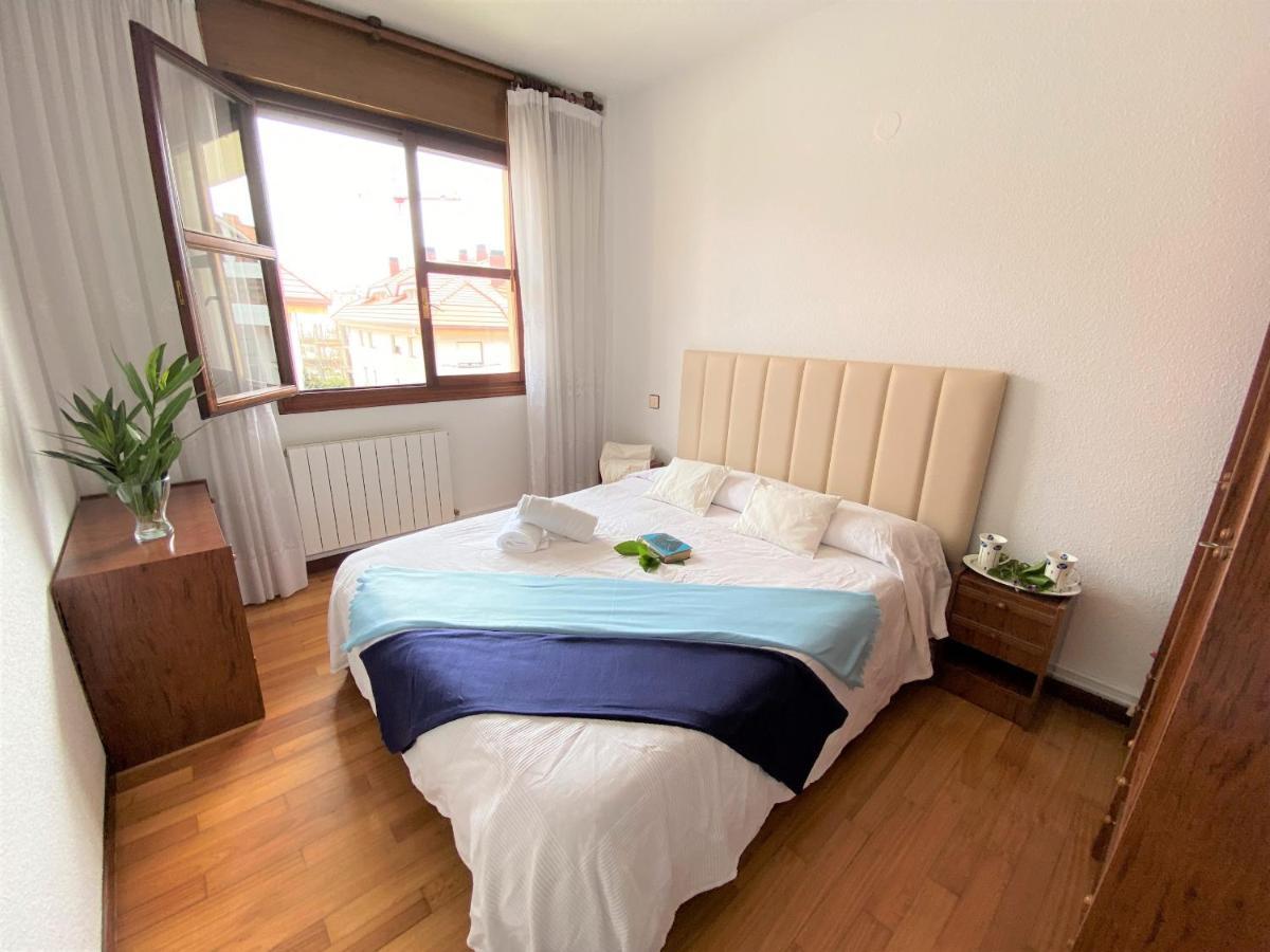 Apartamento Playas De Quejo Isla Bagian luar foto